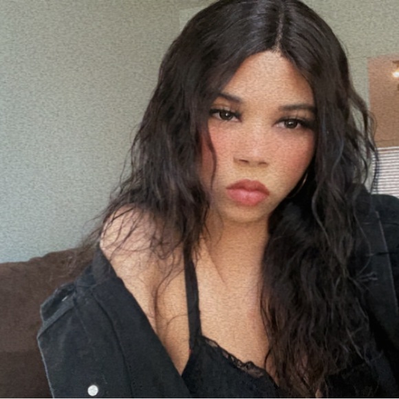 Meet your Posher, Shatynah - Picture 1 of 1